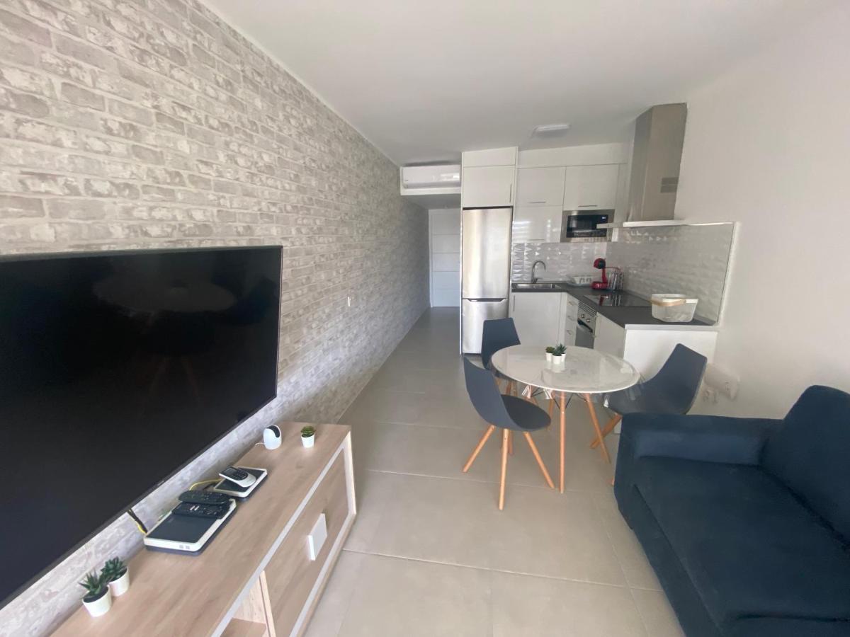 Apto Rebeca By Hh Aa, Wifi & Pool Costa Teguise Bagian luar foto