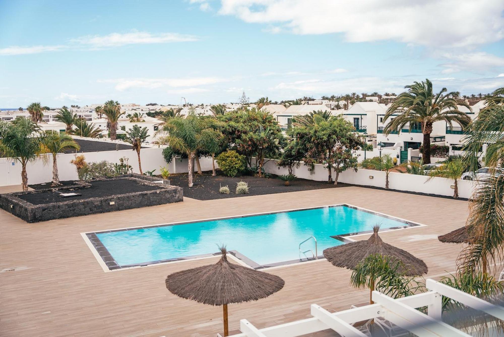 Apto Rebeca By Hh Aa, Wifi & Pool Costa Teguise Bagian luar foto