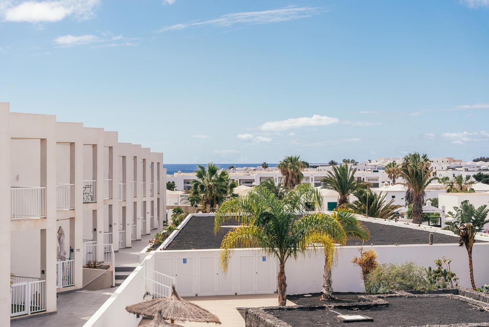 Apto Rebeca By Hh Aa, Wifi & Pool Costa Teguise Bagian luar foto