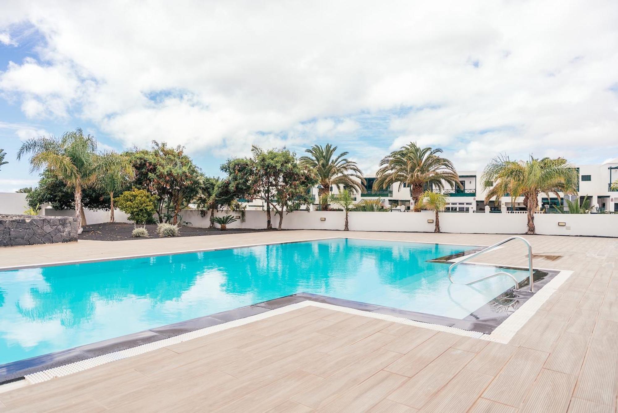 Apto Rebeca By Hh Aa, Wifi & Pool Costa Teguise Bagian luar foto
